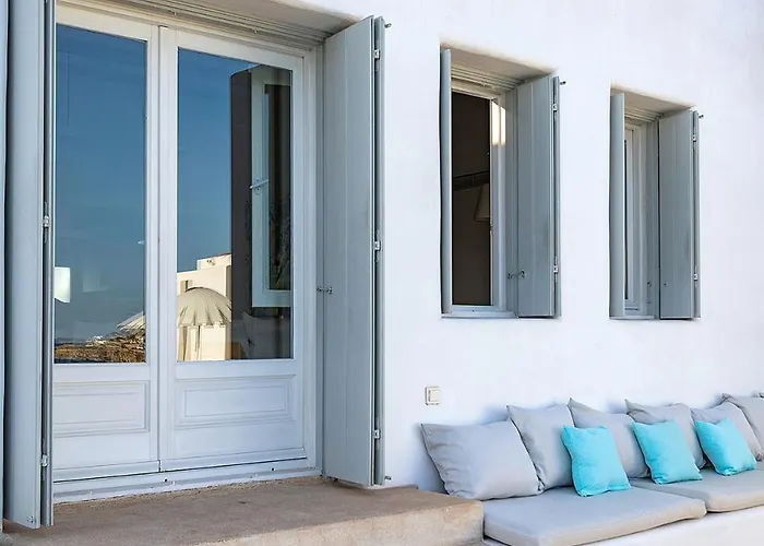 White Mykonos * Agios Ioannis Diakoftis