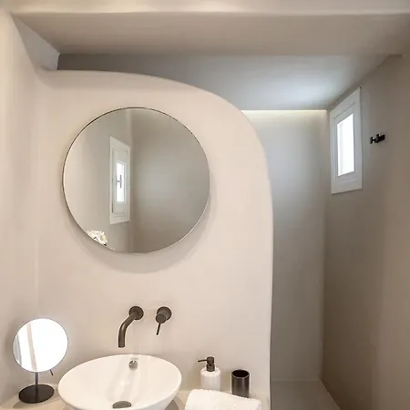 White Mykonos Villa *