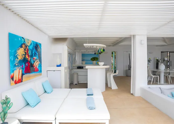 White Mykonos Agios Ioannis Diakoftis