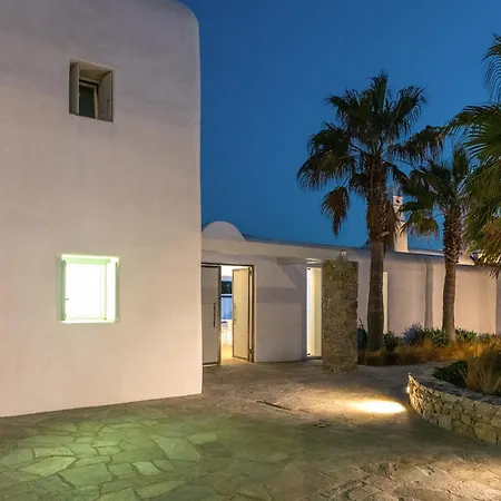 White Mykonos * Agios Ioannis Diakoftis